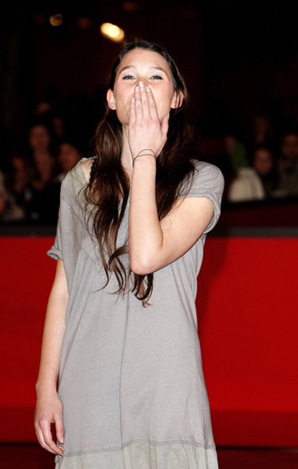 阿斯特丽德·伯格斯·弗瑞斯贝/Astrid Berges-Frisbey-3-56